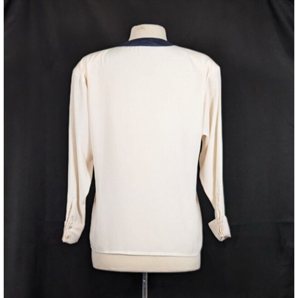 Vintage 90s Blouse Cream Blue Pleated Top Misses Size 6 Talbots Quiet Luxury - Picture 5 of 8
